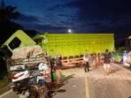 Sebuah truk Hino bernomor polisi BG 8660 ZP yang dikemudikan Reyza Kirana mengalami pecah ban di KM 41, Kelurahan Kayuara Kuning, Kecamatan Banyuasin III. Sebuah truk Hino bernomor polisi BG 8660 ZP yang dikemudikan Reyza Kirana mengalami pecah ban di KM 41, Kelurahan Kayuara Kuning, Kecamatan Banyuasin III.