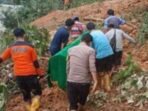 Hujan deras yang mengguyur wilayah Bengkulu Selatan menyebabkan lima titik longsor melanda Jalan Lintas Manna, tepatnya di Desa Kayu Ajaran, Kecamatan Ulu Manna, pada Selasa (16/9/2025). Hujan deras yang mengguyur wilayah Bengkulu Selatan menyebabkan lima titik longsor melanda Jalan Lintas Manna, tepatnya di Desa Kayu Ajaran, Kecamatan Ulu Manna, pada Selasa (16/9/2025).