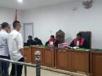 Pengadilan Tipikor PN Palembang menjatuhkan vonis 2 tahun penjara kepada Arie Martharedo, mantan Kabag Humas DPRD Sumsel, bersama Apriansyah dan Wisnu Andrio Fatra dalam kasus korupsi proyek pokir Banyuasin. Pengadilan Tipikor PN Palembang menjatuhkan vonis 2 tahun penjara kepada Arie Martharedo, mantan Kabag Humas DPRD Sumsel, bersama Apriansyah dan Wisnu Andrio Fatra dalam kasus korupsi proyek pokir Banyuasin.