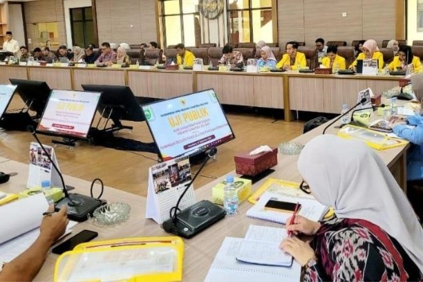 Uji Publik Ranperda Ideologi Pancasila digelar di DPRD Sumsel, jadi langkah strategis perkuat karakter kebangsaan dan wawasan generasi muda.