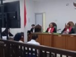 Firmansyah Putra dan Harni Rayuni dituntut 1,5 tahun penjara dalam kasus korupsi penerbitan izin K3 Disnakertrans Sumsel.