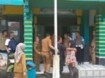 Kasus pencabulan siswi SMPN 1 Lubuk Linggau oleh guru BK viral di medsos. Pelaku menyerahkan diri, korban alami trauma mendalam.