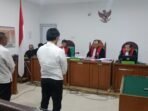 Majelis Hakim Tipikor Palembang vonis 4 tahun penjara eks pejabat BPBD OKU karena korupsi honor relawan senilai Rp628 juta.