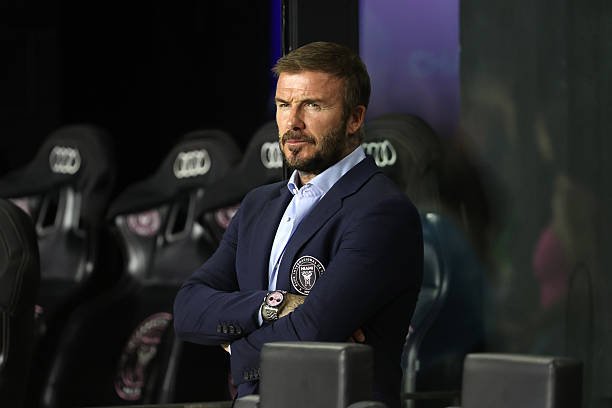 David Beckham ungkap alasan di balik pemecatan Phil Neville dari Inter Miami dan mengaku keputusan itu jadi salah satu yang paling berat dalam kariernya. Foto: Leonardo Fernandez/Getty Images