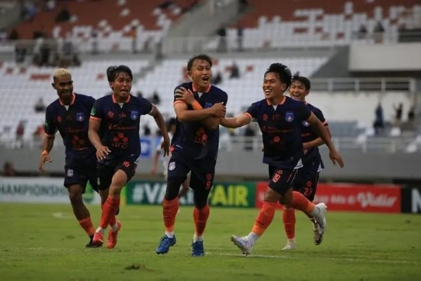Sumsel United siap tempur menghadapi PSPS Pekanbaru dalam laga pekan keenam Championship 2025/26. Duel sengit ini akan jadi pembuktian mental tandang Laskar Juaro di awal musim.