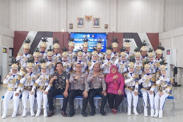 Tim PKS Empat Lawang raih Juara I Best Costum dan Juara II Kampung Tertib Lalu Lintas di ajang bergengsi Korlantas Polri di Palembang.