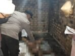 Warga Desa Kesambirata, OKU, geger usai temukan jasad lansia membusuk di kamar mandi. Polisi pastikan tak ada unsur kekerasan, keluarga tolak autopsi.