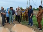 Dari 700 sungai di Palembang, kini hanya tersisa 114. DPRD turun tangan setelah warga laporkan penimbunan Sungai Rasau untuk akses jalan pribadi.