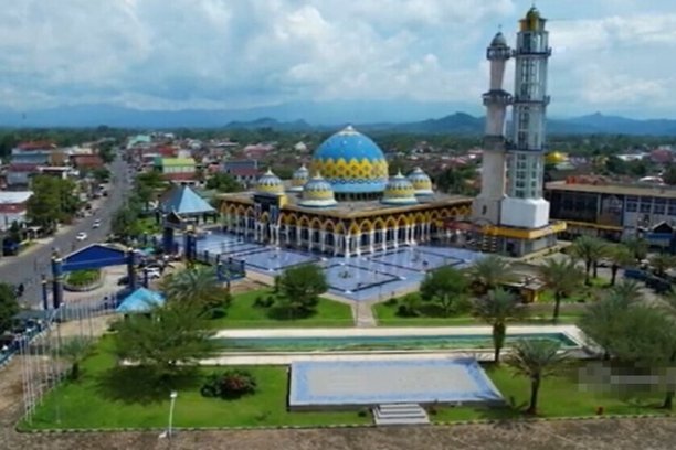 Lubuk Linggau bersiap menjadi tuan rumah Porprov Sumsel 2027. Wali Kota Rachmat Hidayat pastikan kesiapan fasilitas dan dukungan penuh pemerintah daerah.